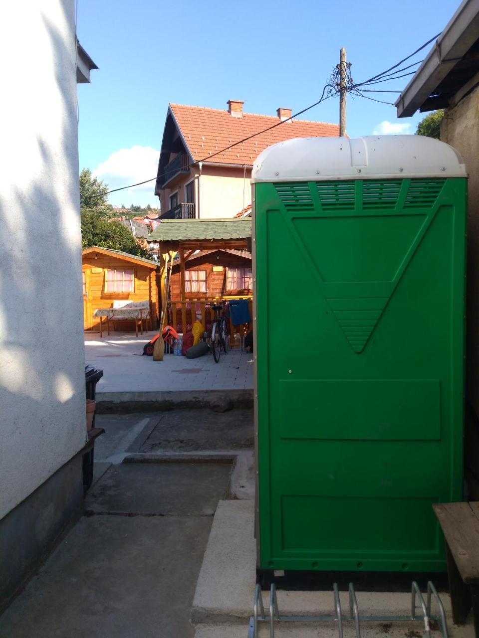 Hostel Trajan Donji Milanovac Exterior photo
